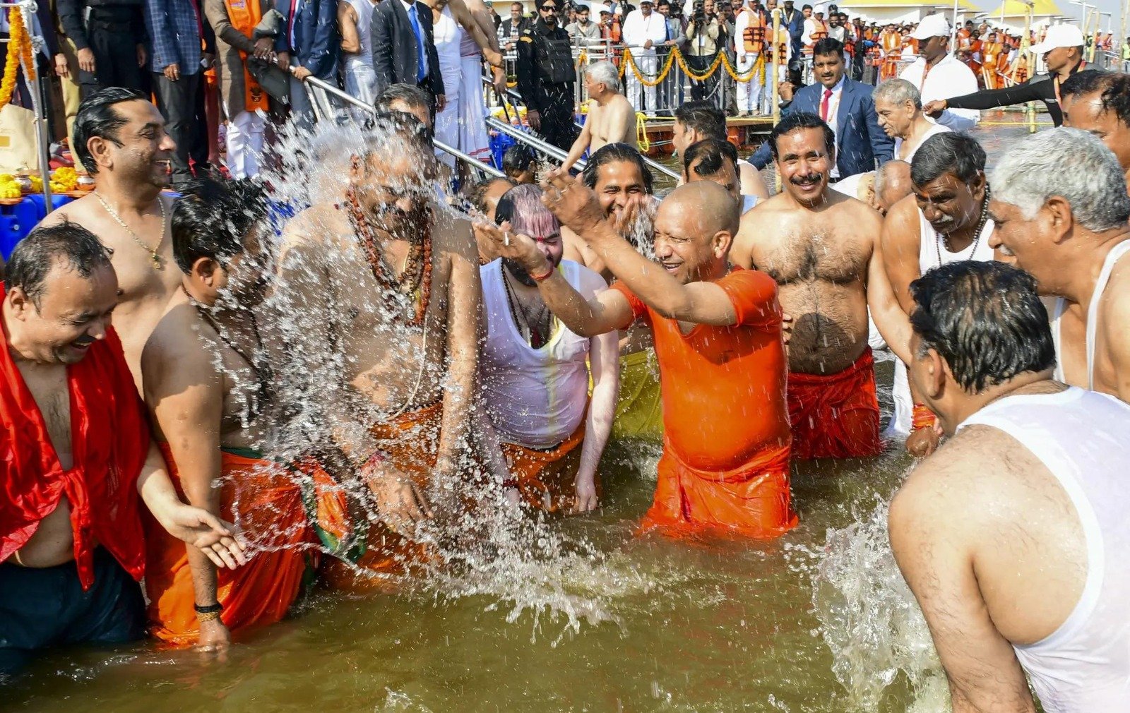 Yogi Adityanath bathes at Kumbh Mela with Cabinet