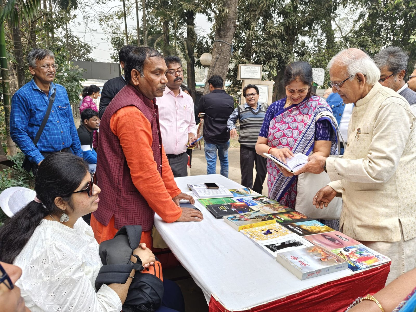 বিশেষভাবে সক্ষমদের জন্য বাংলায় প্রথম অন্য বই মেলা