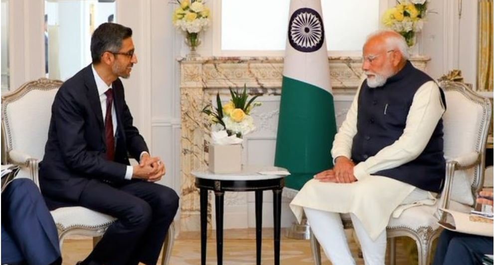 Sundar Pichai Meets with Modi in Paris, Discusses AI Potential in India