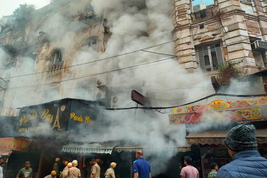 fire incident at a food shop in the New Market area