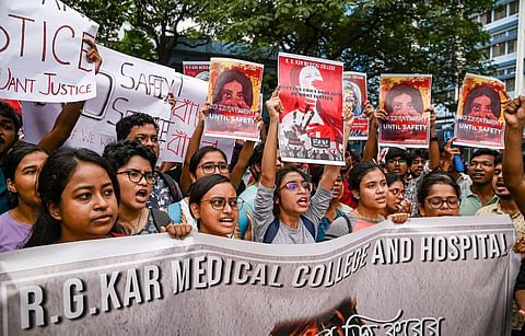 আরজিকর মামলায় সিবিআই দফতর অভিযানে চিকিৎসকরা