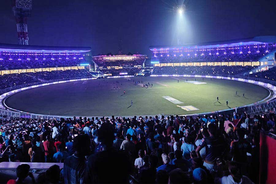 KKR laser show Eden Gardens