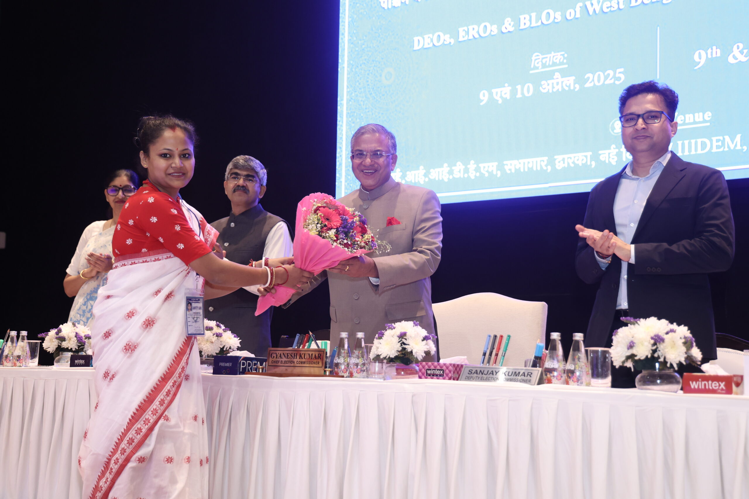সুষ্ঠু নির্বাচনের লক্ষ্যে কমিশনের প্রশিক্ষণ ও ওরিয়েন্টেশন কর্মসূচি
