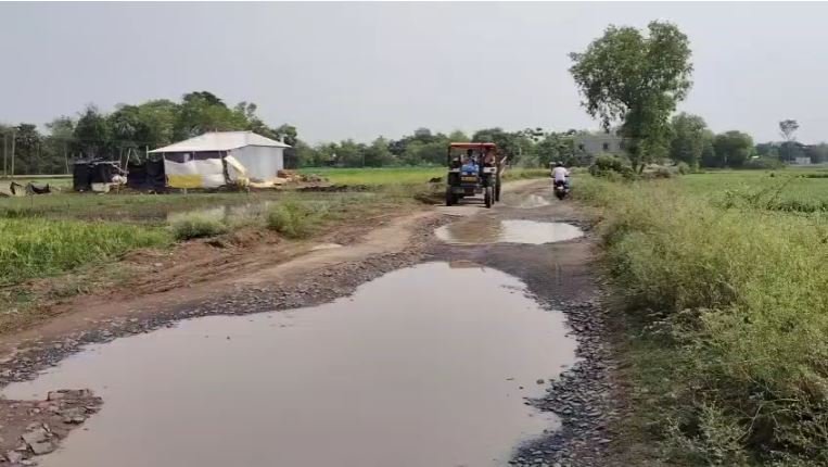 Damaged village road in Purba Bardhaman