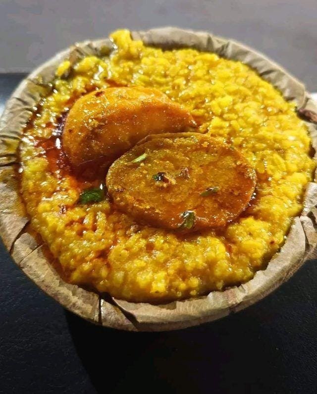 পুজো পার্বণে বাঙালির ভোগের খিচুড়ি: