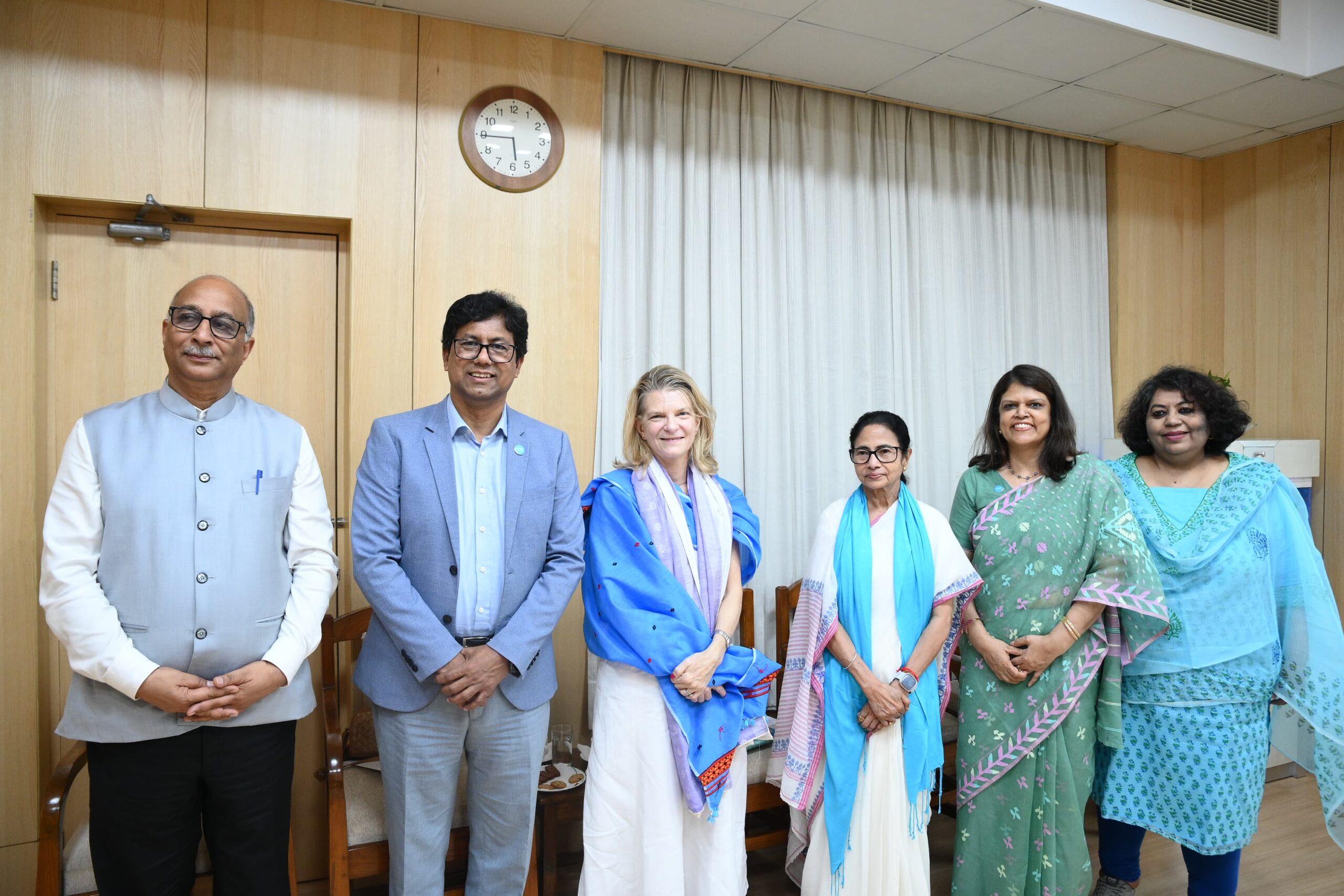 নবান্নে ইউনিসেফের চার সদস্যের প্রতিনিধিদল